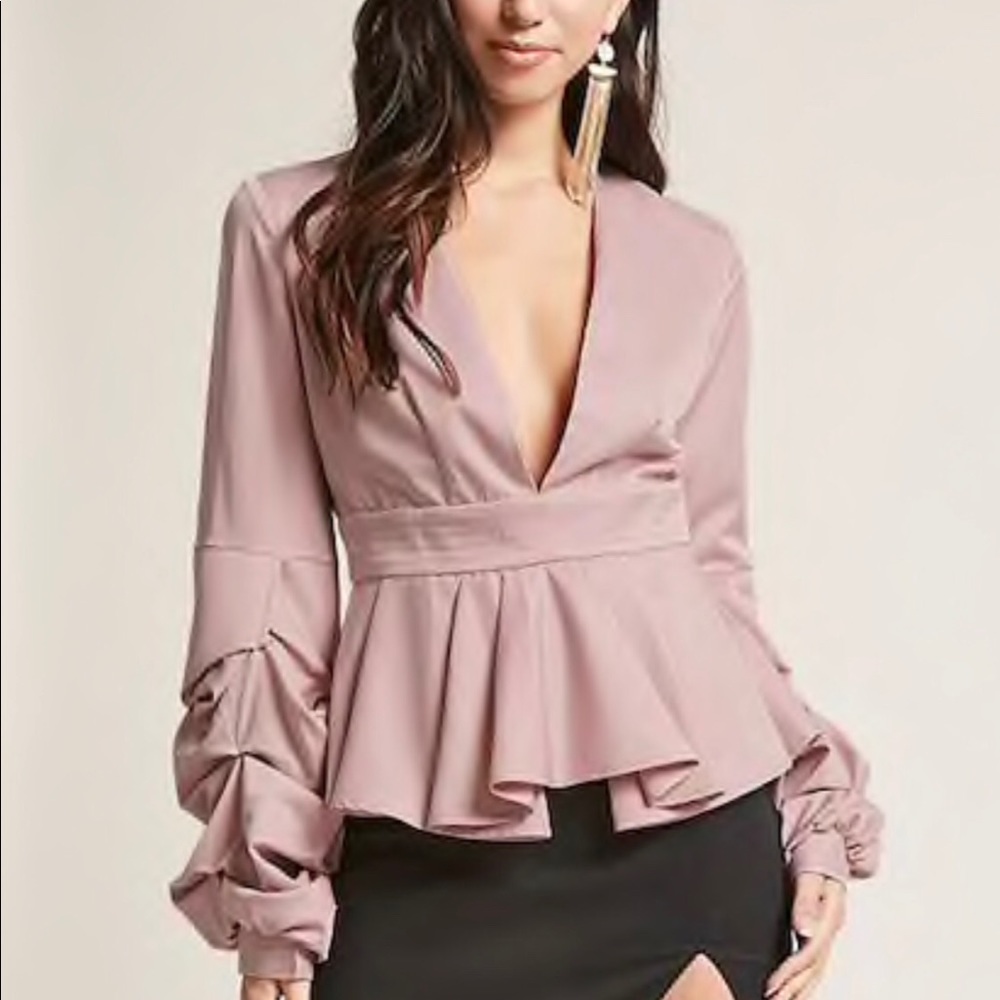 mauve top